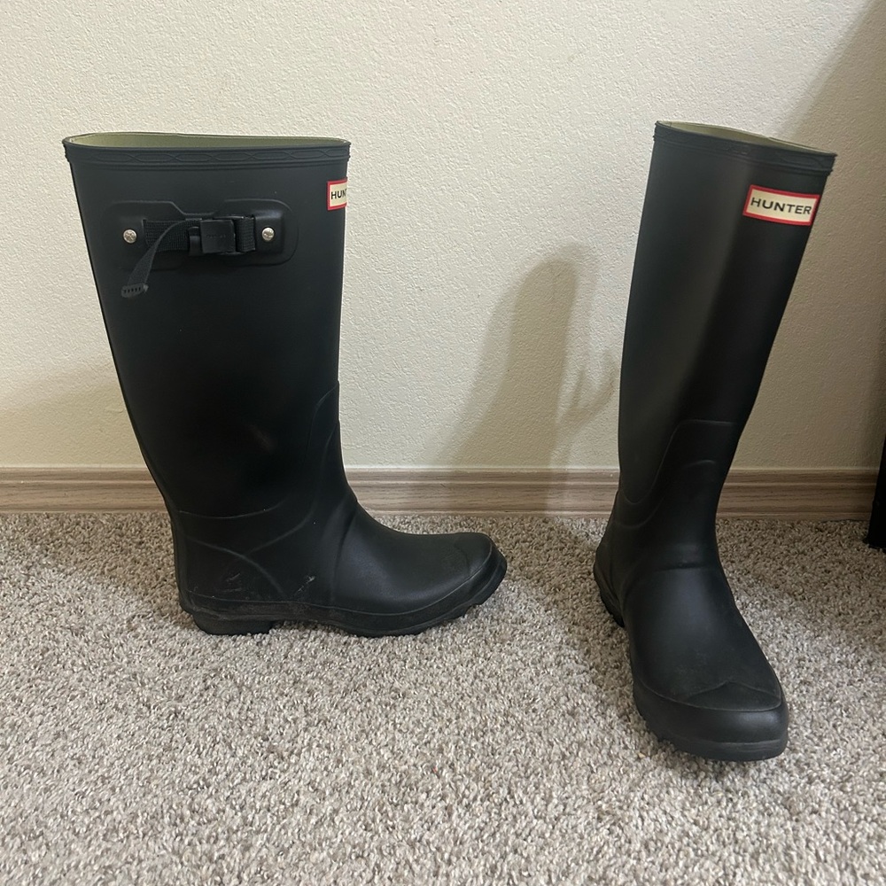 Hunter Field Huntress Women’s US Size 7 Calf Black Knee High Waterproof Rain